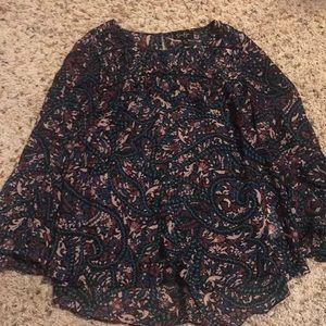 Colorful blouse size M great condition